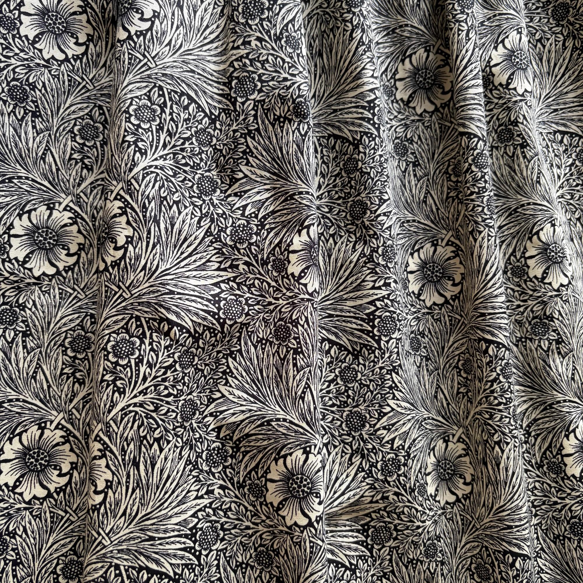 【2026新作】V&A ウィリアム・モリス ♪オケージョンにも使えるスカート♪ ブラック | 16枚目