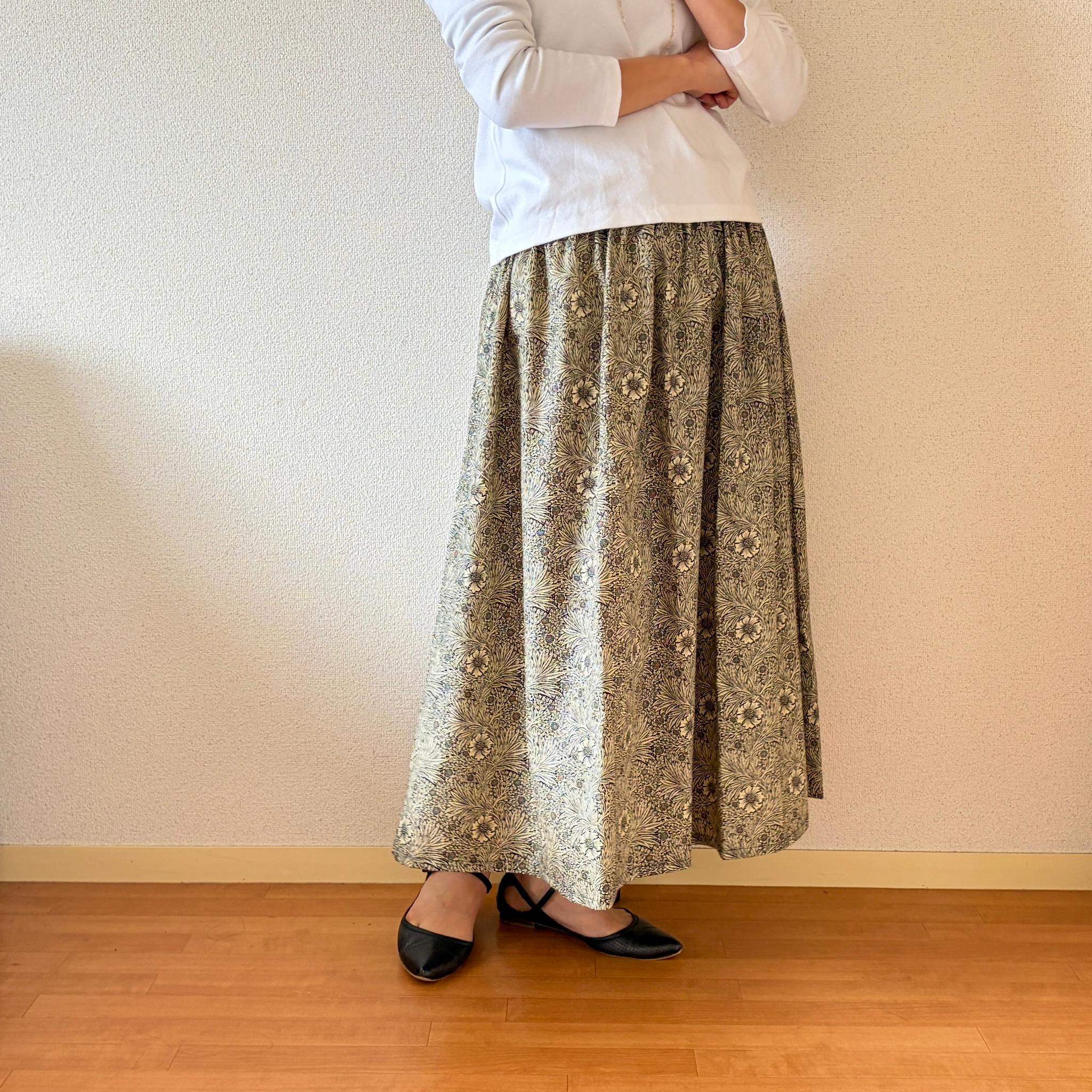 【2026新作】V&A ウィリアム・モリス ♪オケージョンにも使えるスカート♪ ブラック | 4枚目