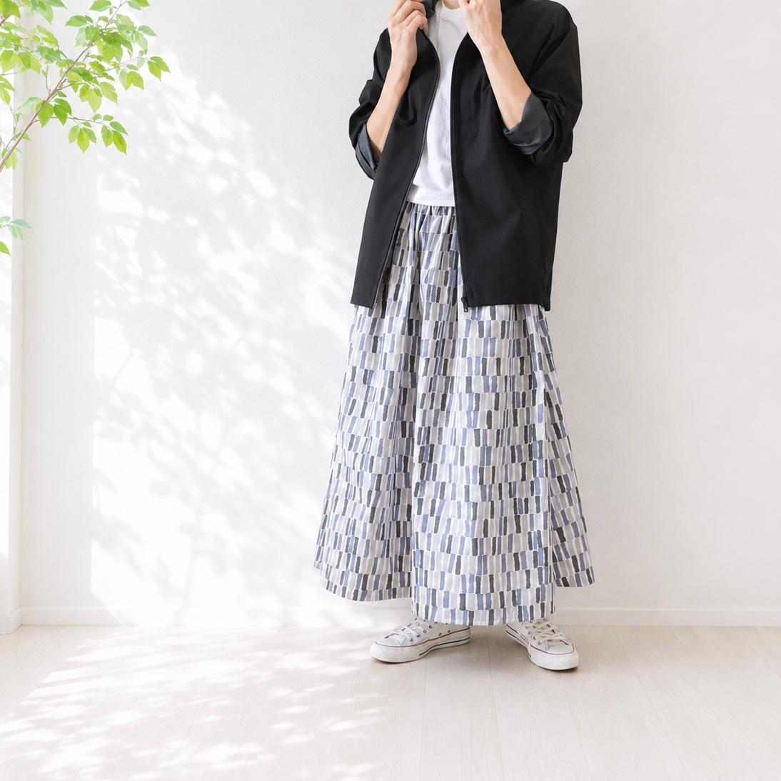 【新作】雨の日も、おしゃれに。水をはじく撥水生地 グレー 《ウエストすっきりスカート》S〜4Lウエスト無料変更 | 10枚目