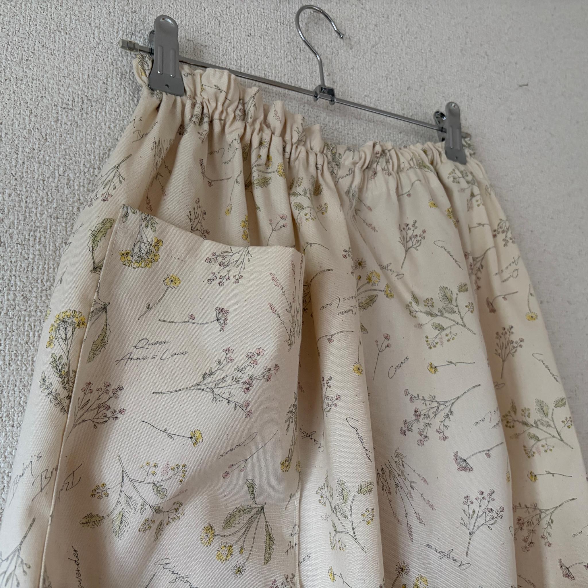 【新作】フレンチボタニカル♪ ゆったりなのにスッキリ見せパンツ♪バルーンパンツ/サーカスパンツ 生成色 | 11枚目